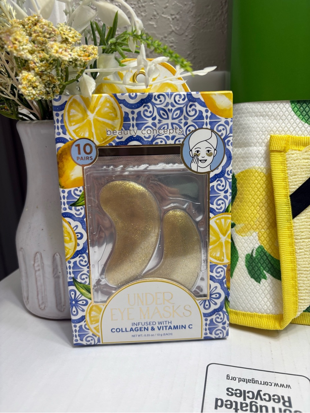 kate spade Yellow Lemons set of 2 Drying  Mats under eye masks - Picture 2 of 9